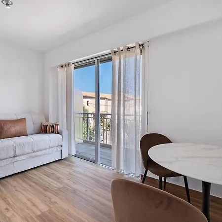 Les Jacinthes Proche * Cagnes-sur-Mer